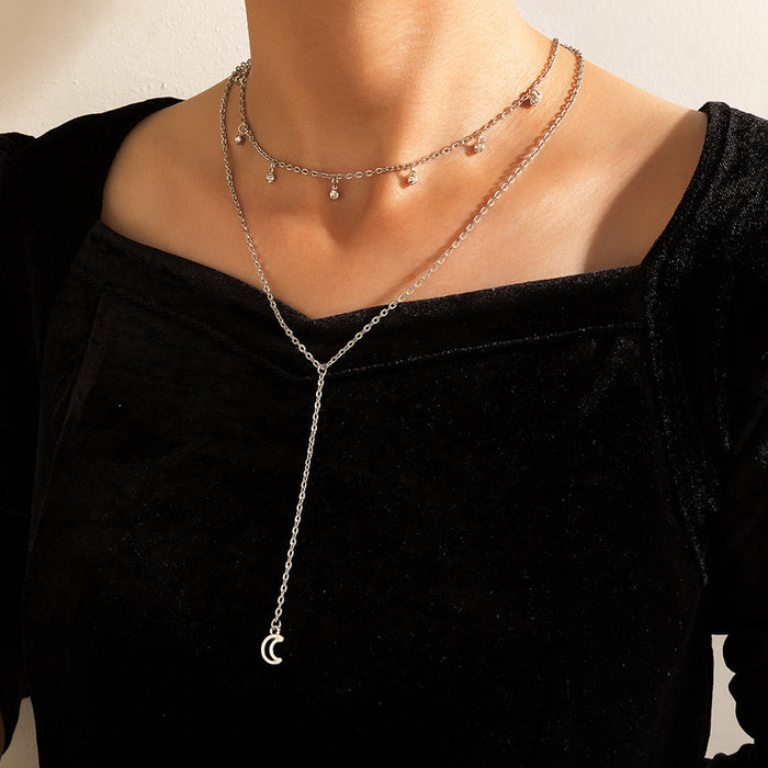 Collar multicapa con colgante de luna: conjunto de collar de doble capa con borlas de diamantes de imitación