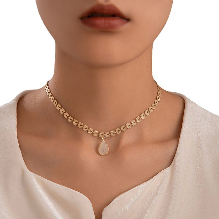 Water Drop Pendant Choker Necklace - Simple and Stylish Geometric Chain for Women