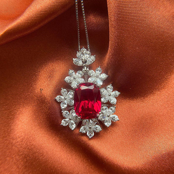 Imitation ruby flower pendant women's necklace