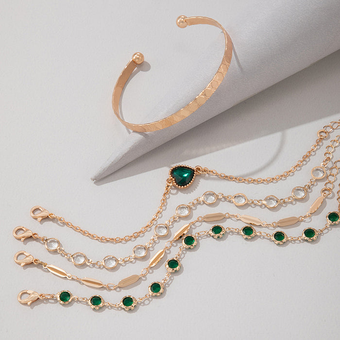 Conjunto de pulseras con corazón de diamantes de imitación verdes: cinco piezas de joyería retro para mujer