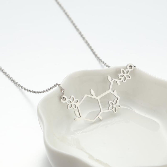 Chemical molecule pendant necklace, fashionable polygonal flower leaf stainless steel jewelry wholesale