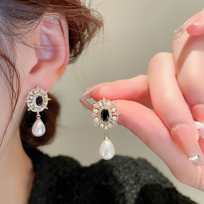 Luxury floral zircon earrings, exquisite bridal earrings