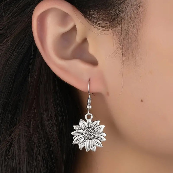 Simple metal ear hooks, elegant sunflower earrings