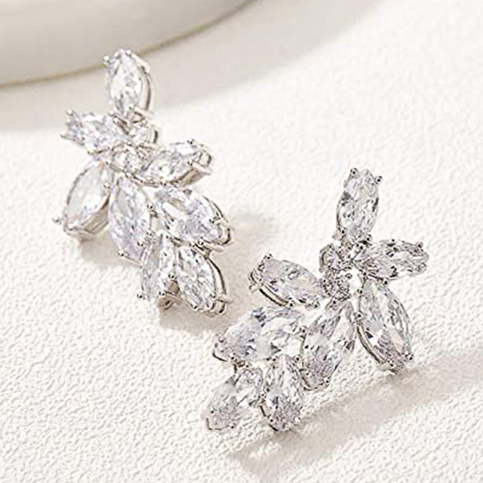 Butterfly Earrings Hollow Zirconia Mini Earrings