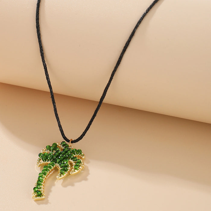 Green Diamond Coconut Tree Single Layer Necklace with Geometric Irregular Clavicle Chain