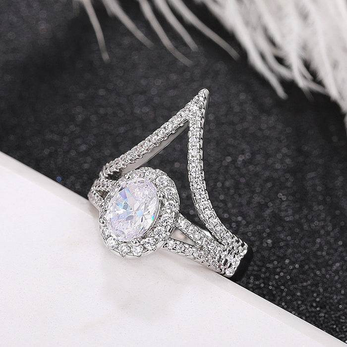 Propose with a dazzling V-shaped ring