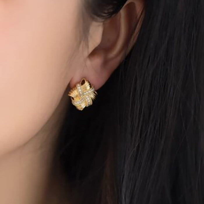 Pendientes de cruz para mujer, con incrustaciones ligeras, elegantes y ligeros, estilo lujoso.