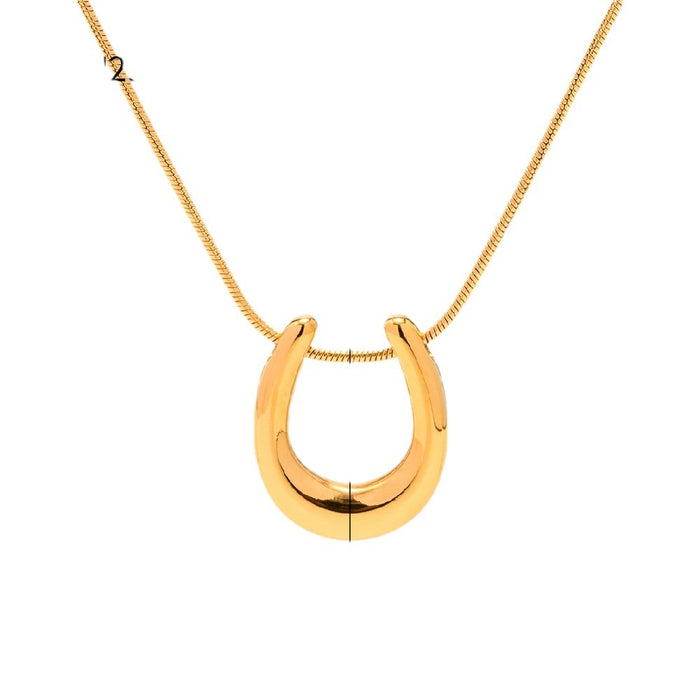 Style 18K Gold-Plated Stainless Steel Pendant Necklace - Trendy Titanium Steel Design for Women