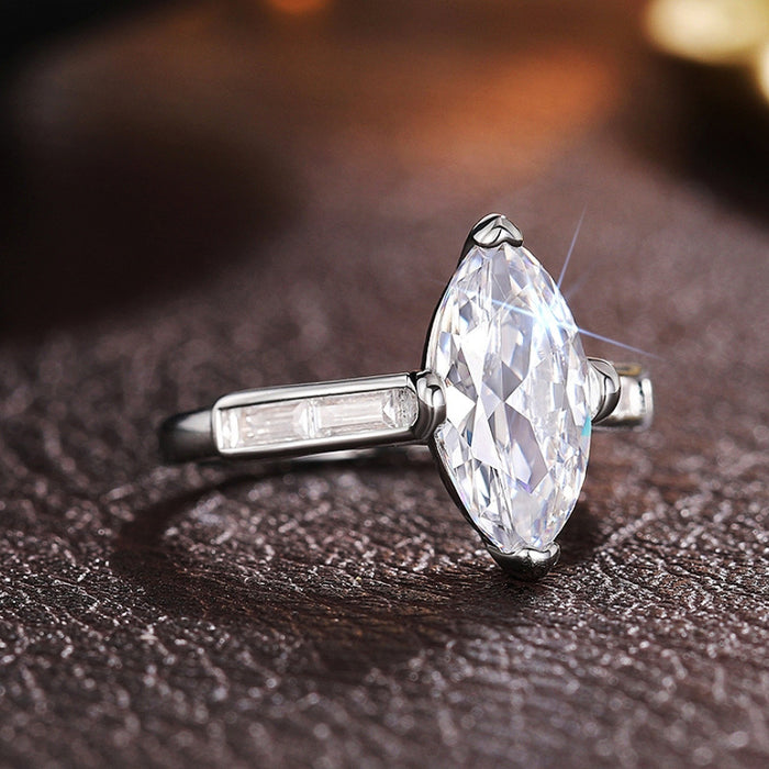 Horse eye punk ring women