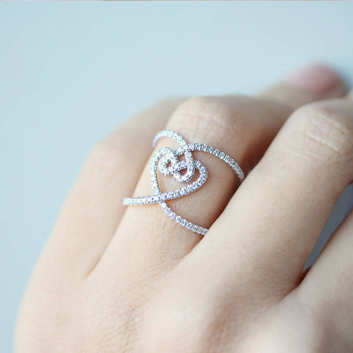 Personalized exaggerated index finger ring, three-dimensional geometric heart-shaped ring