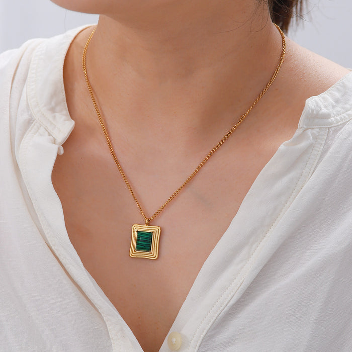 18K Gold-Plated Stainless Steel Necklace with Green Malachite Inlay - Vintage Style