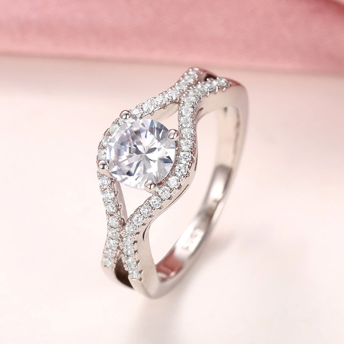 Simple oval closed ring high-end