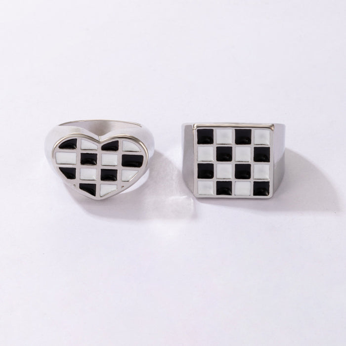 Black and white checkerboard heart geometric ring 2-piece set