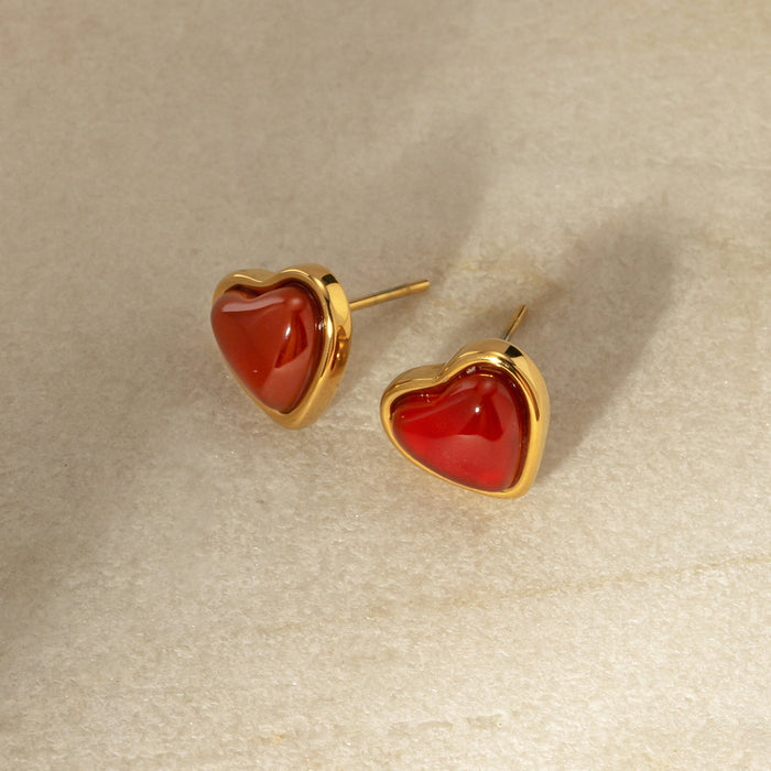 Pendientes de acero inoxidable chapados en oro de 18 quilates con forma de corazón rojo: joyería de moda para mujer