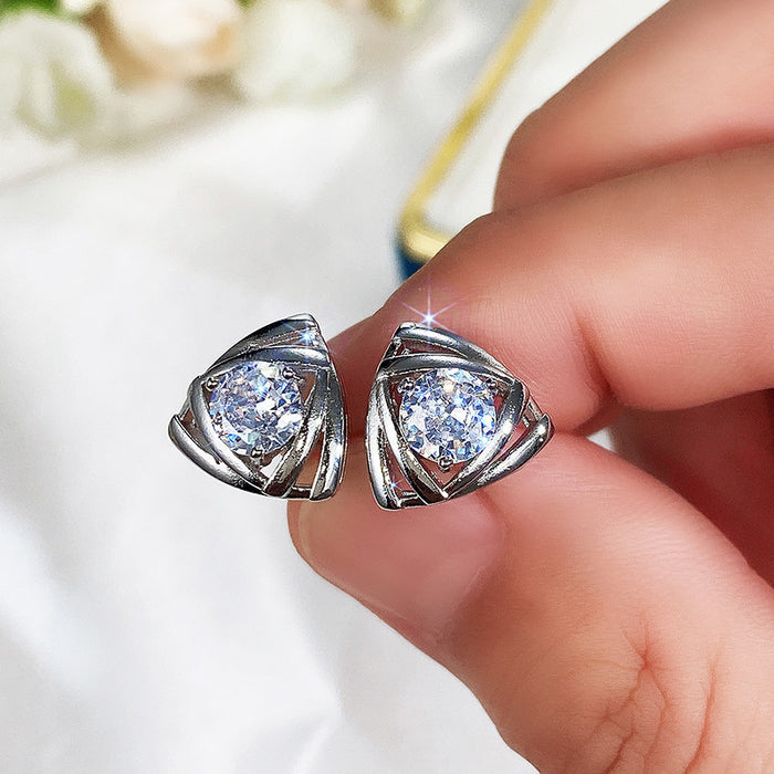 Heart shaped earrings for students women