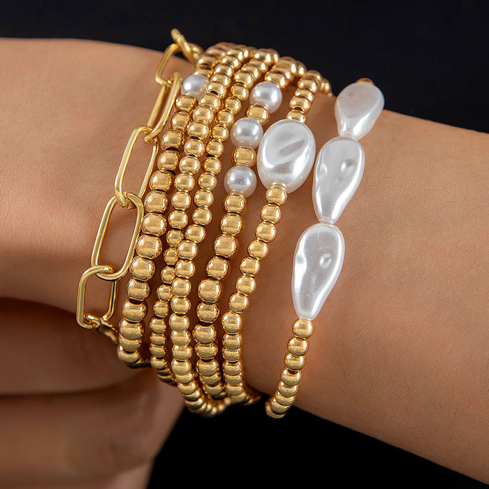 Baroque Pearl Bracelet Set with Luxe Rhinestone Butterfly Wing Charm - Elegant Design