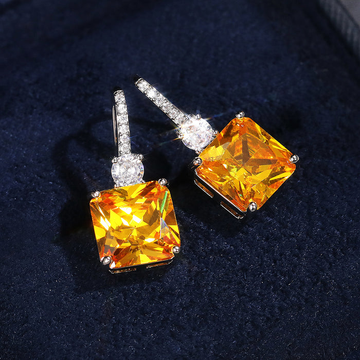 Pendientes de diamantes amarillos con forma de flor de hielo