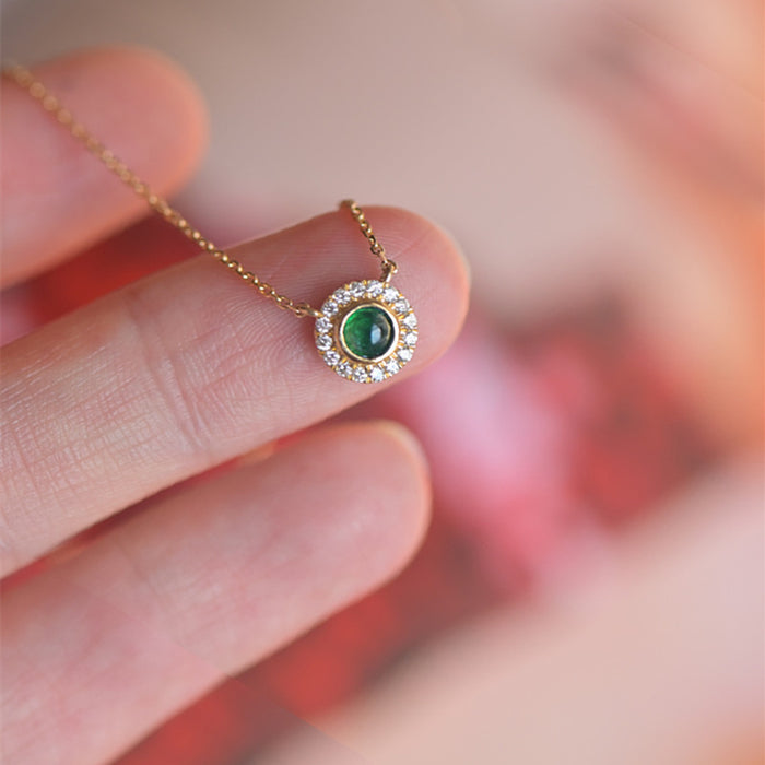 Small round pendant summer fresh necklace