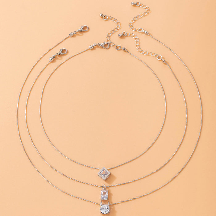 Collar de circonitas en forma de corazón para mujer: cadena minimalista con colgante de piedras preciosas