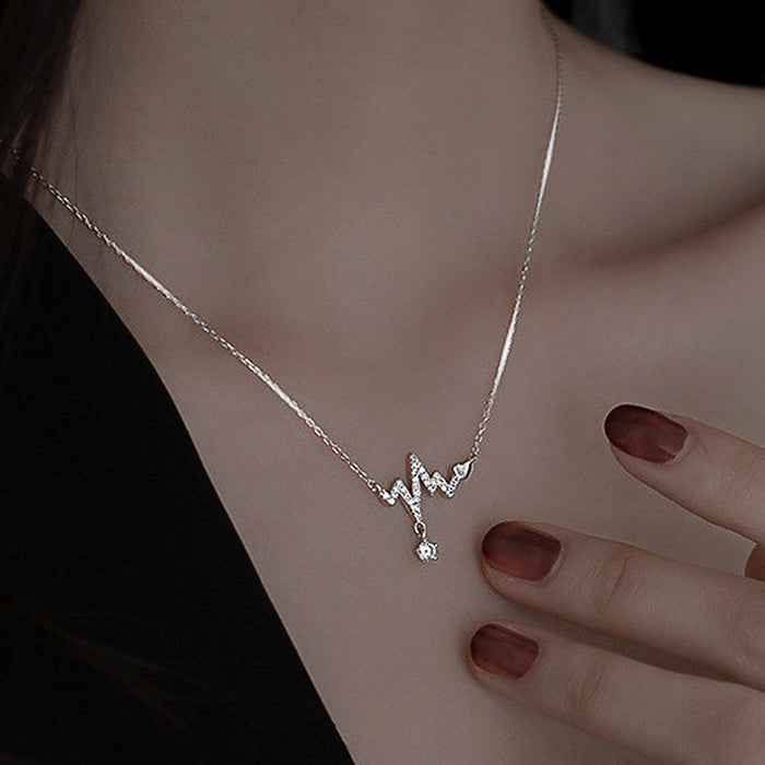 Beating Heart Pendant Necklace ECG Clavicle Chain