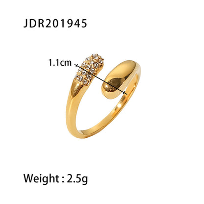 18K Gold Stainless Steel Oval Hammered Texture Ring - Classic Design