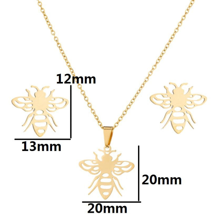 Hollow bee fly pendant necklace earring set, European and American cross-border personalized fashion jewelry