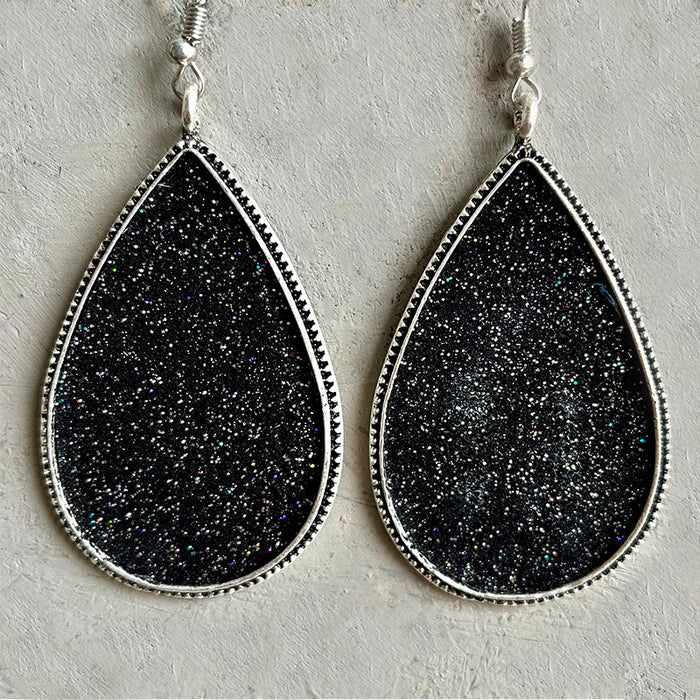 Retro Metal Teardrop Glitter Earrings with Simple and Elegant Design