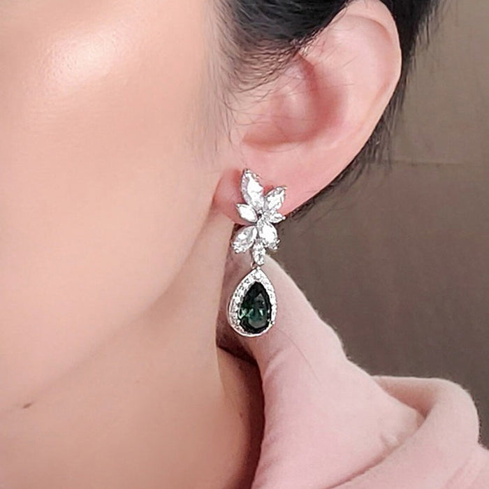 Teardrop Earrings Pear Shape Vintage Diamond Earrings