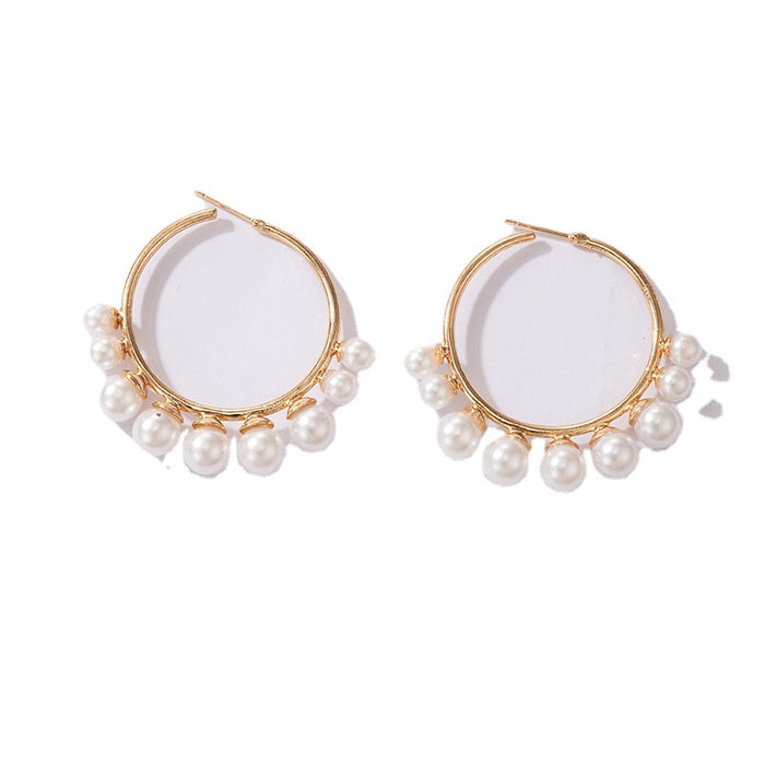 Irregular beads of large and small pearls alloy hoop earrings