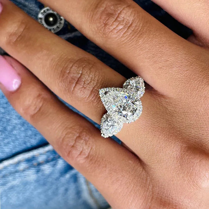 Anillo de bodas con forma de lágrima de circonita para mujer