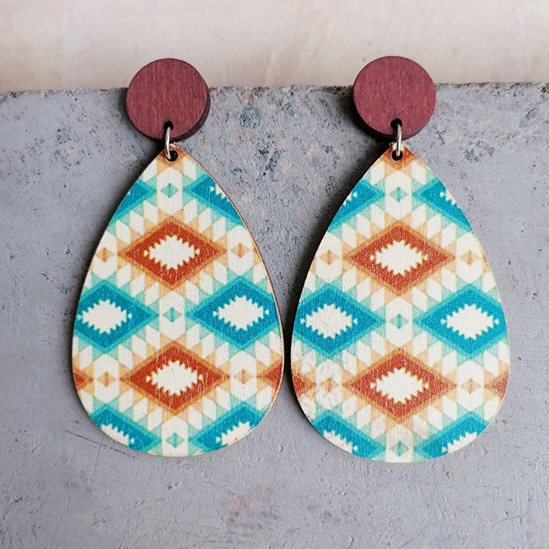 Wooden textured earrings