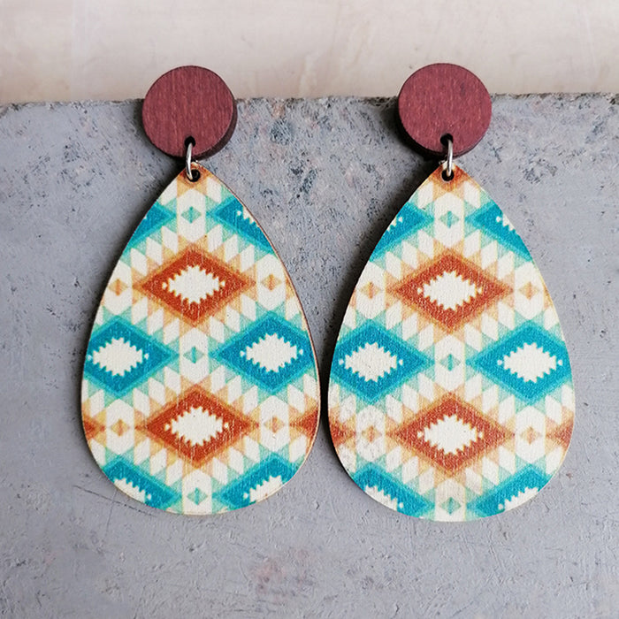 Wooden textured earrings