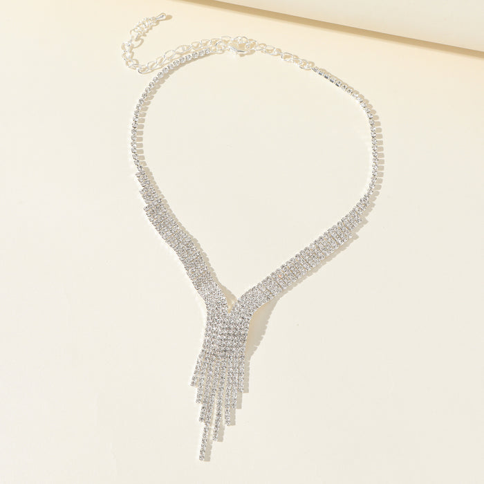 Collar con colgante de mariposa de lujo - Gargantilla con diamantes de imitación para mujer