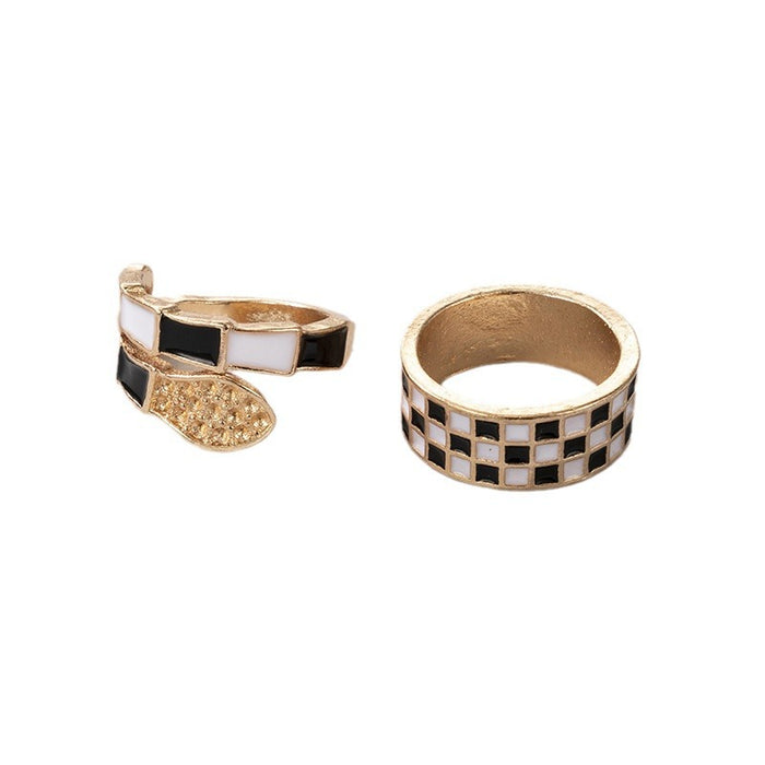 Black and white chess snake-shaped oil drip ring 2-piece set