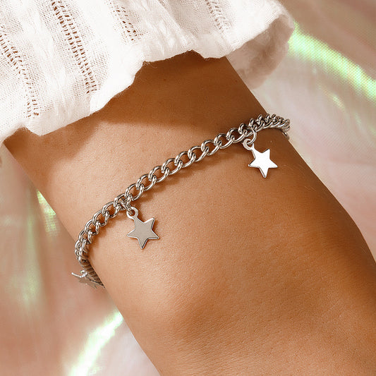 Pulsera de borlas de estrellas de metal estilo Ins: pulsera minimalista de una sola capa