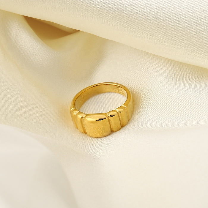 Exquisite 18K Gold Plated Stainless Steel Ring with Braided Design