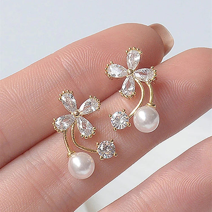 Sweet flower pearl earrings, exquisite Chanel style, celebrity style earrings