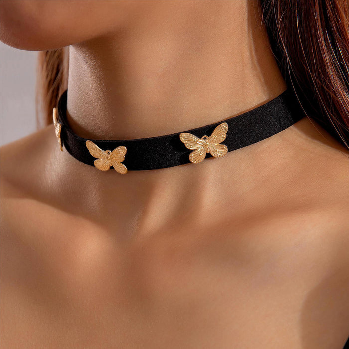 Gothic Cross Pendant Necklace with Velvet Choker Design