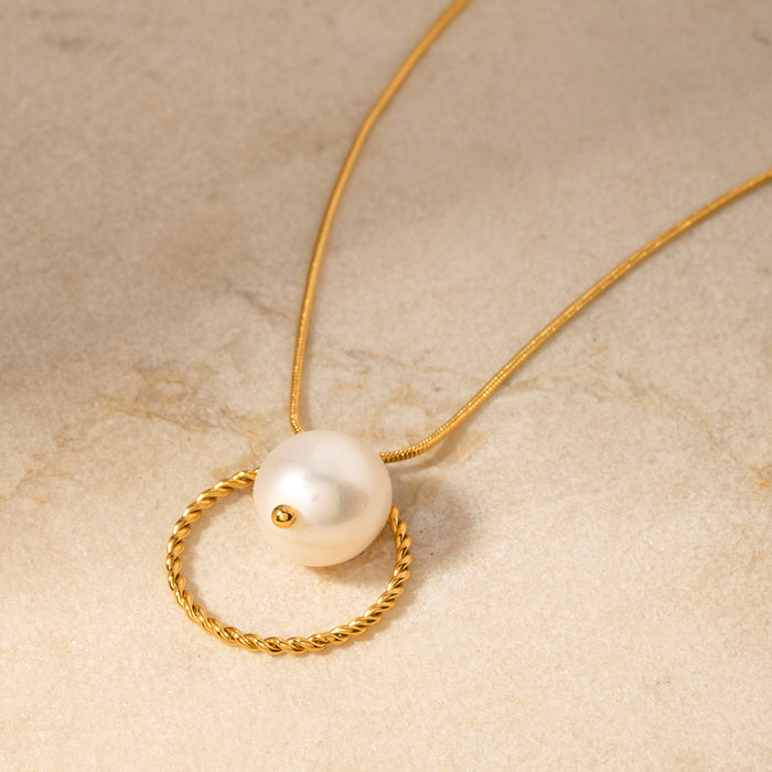 European INS-Style Cross-Border 18K Gold Stainless Steel Freshwater Pearl Pendant Snake Chain - Non-Fading Unique Design