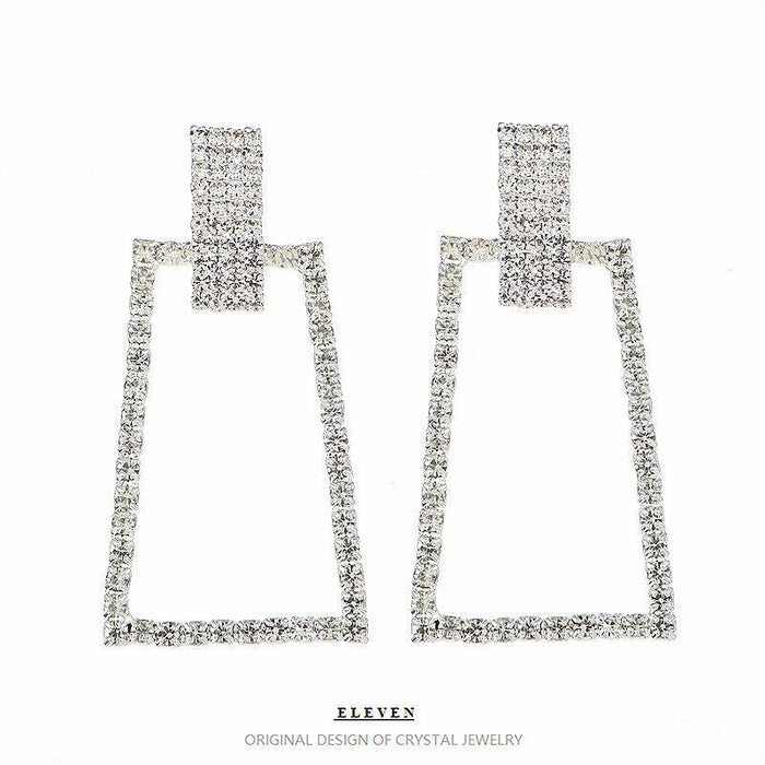 Vintage Diamond-Shaped Earrings - Sparkling Jewelry for Women