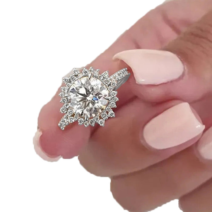 Anillo de boda clásico con flores súper brillantes