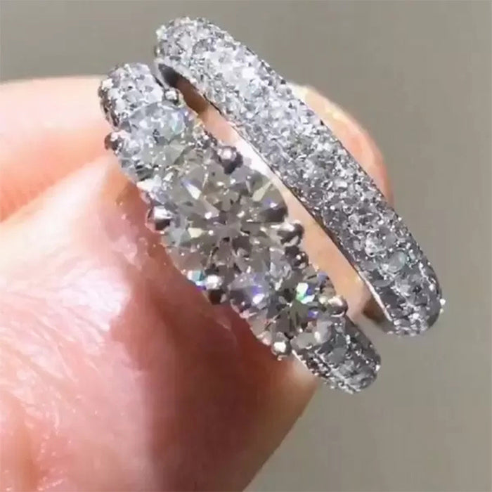 Exquisito anillo de compromiso con circonita y diamante redondo para mujer, anillo de propuesta de boda de moda