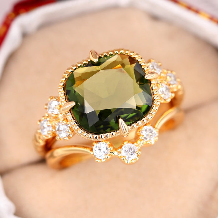 Dark green couple engagement ring fashionable evening accessories