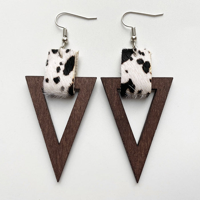 Wooden triangular earrings