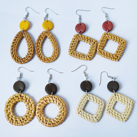 Pendientes de borlas bohemios para un look elegante