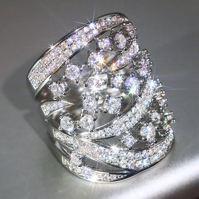 Women's elegant and heavy-duty zircon geometric ring