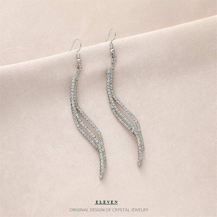Vintage Metal Earrings - Unique and Stylish Jewelry for Women