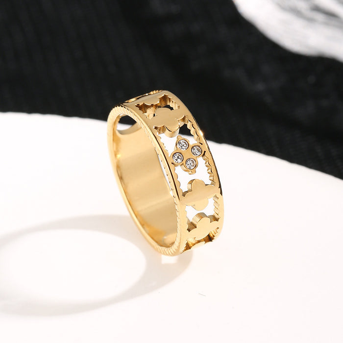 Wholesale stainless steel and titanium steel diamond-encrusted openwork four-leaf clover rings