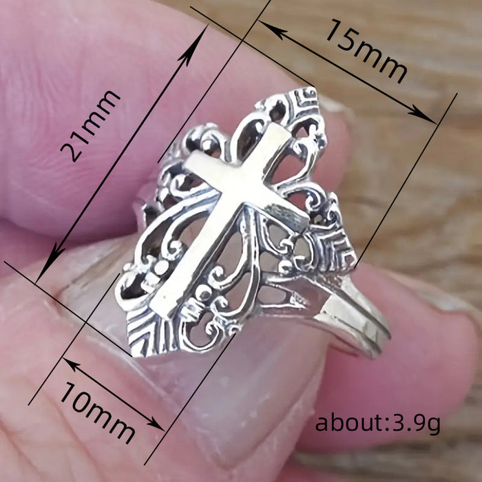 Adjustable style ring to fit all hand sizes