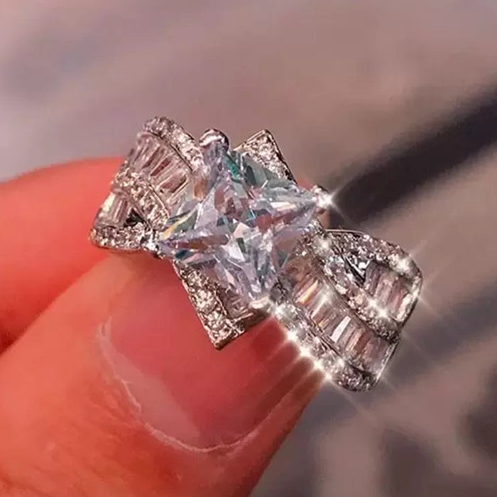 Anillo de diamantes y circonitas de princesa cuadrada, anillo de compromiso con diamantes europeos y americanos